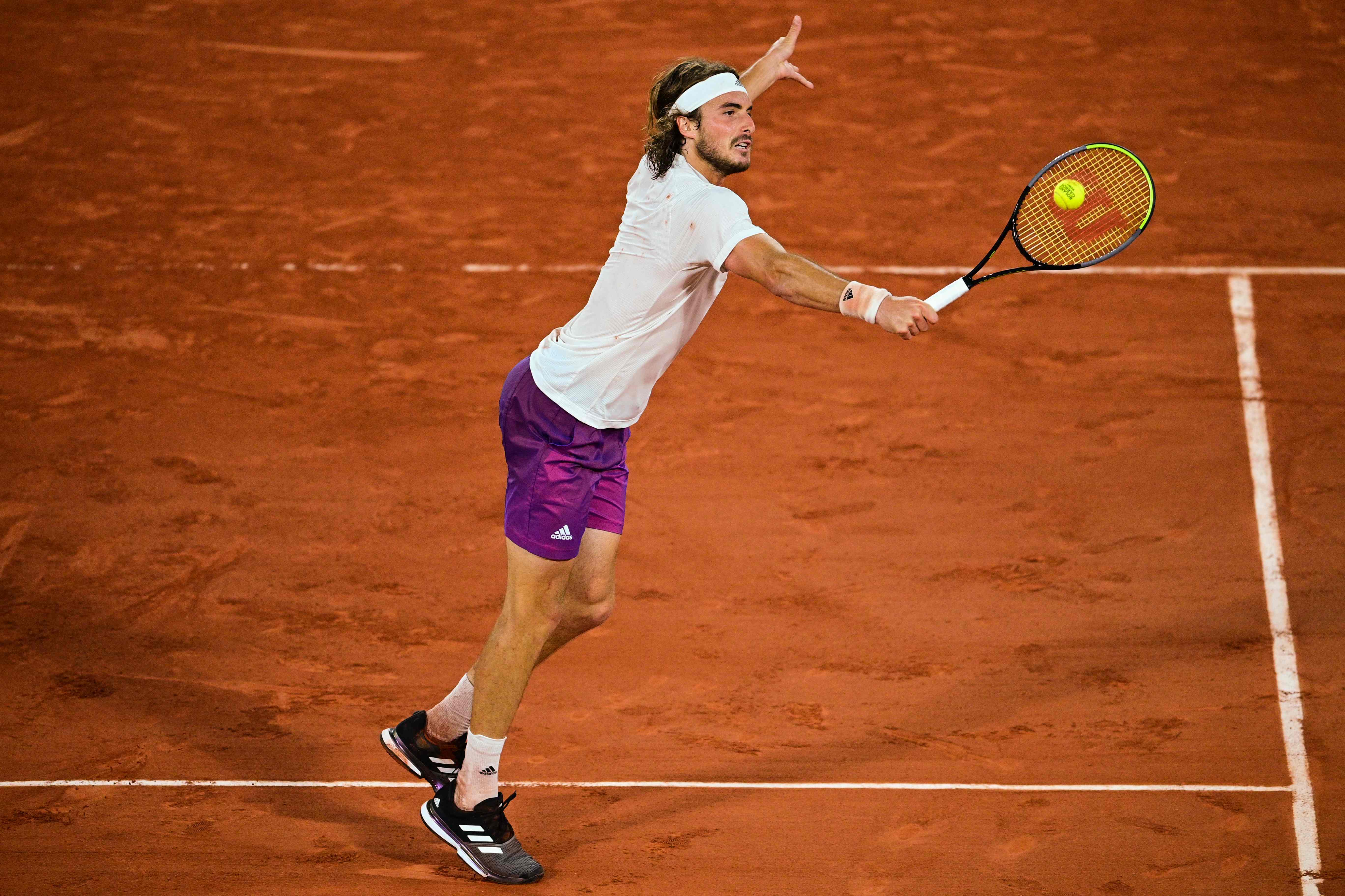 年终总决赛绝杀法网，西西帕斯点燃赛场