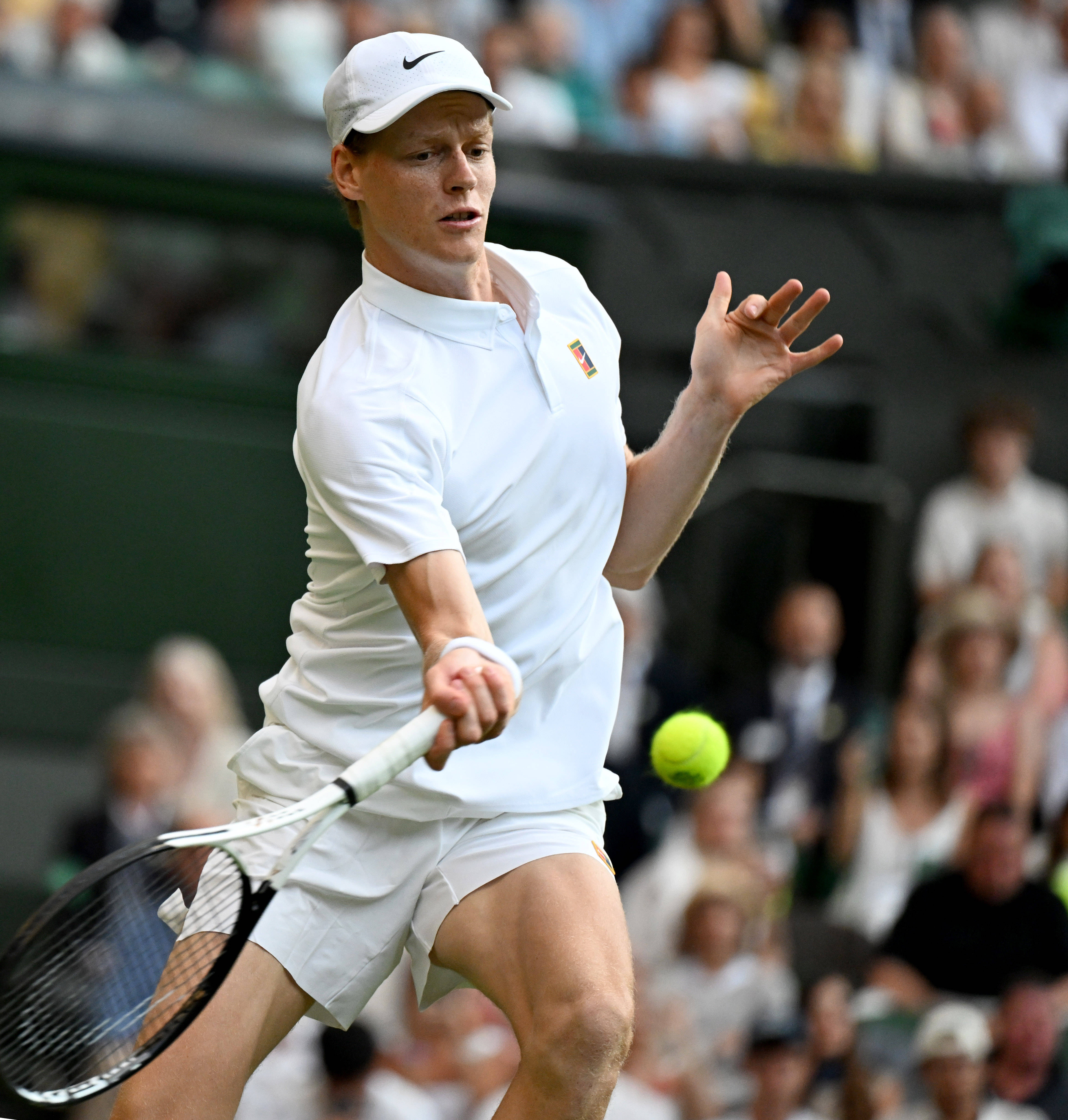 澳网鏖战温网，辛纳带队取胜的简单介绍