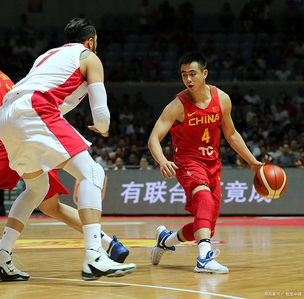 勇士鏖战天津队,赵继伟高光表现 勇士鏖战天津队,赵继伟高光表现