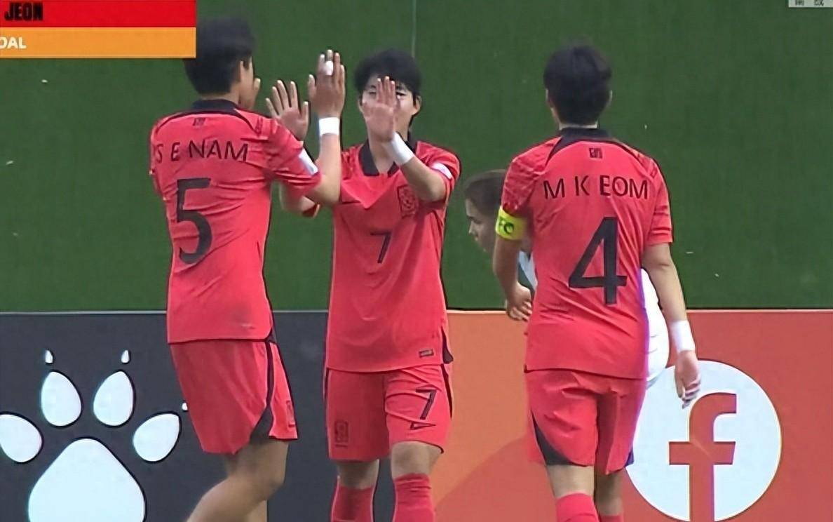 东道主运动员激情出局，观众失望的简单介绍