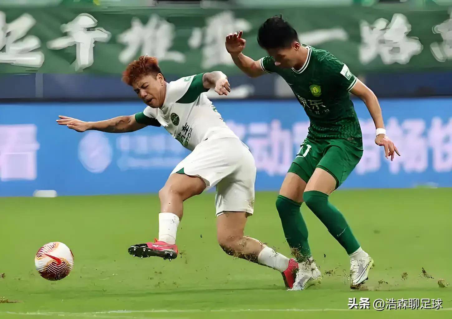 国安主场迎战恒大,比赛充满火药味 国安主场迎战恒大,比赛充满火药味