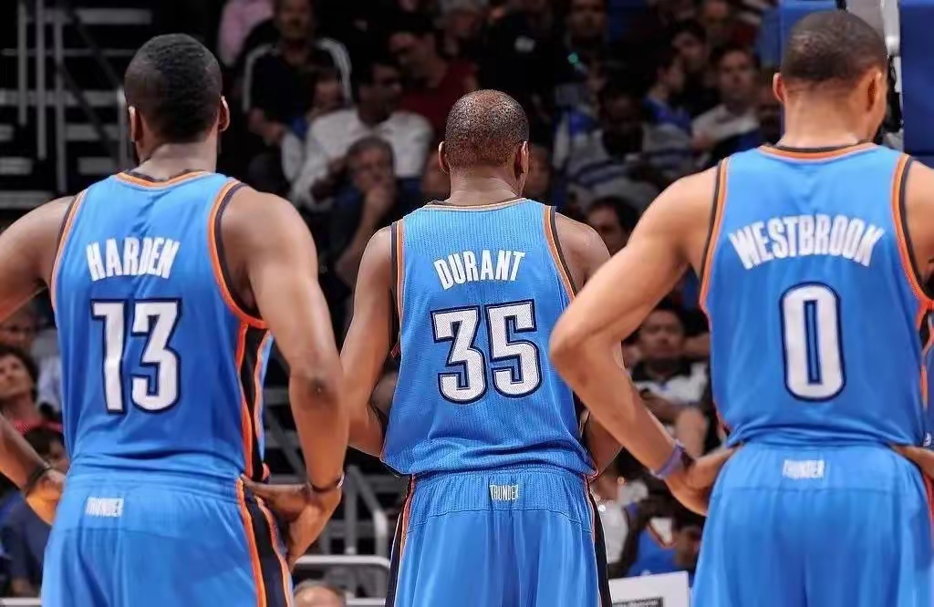 76人碾压雷霆，保罗统治全场的简单介绍