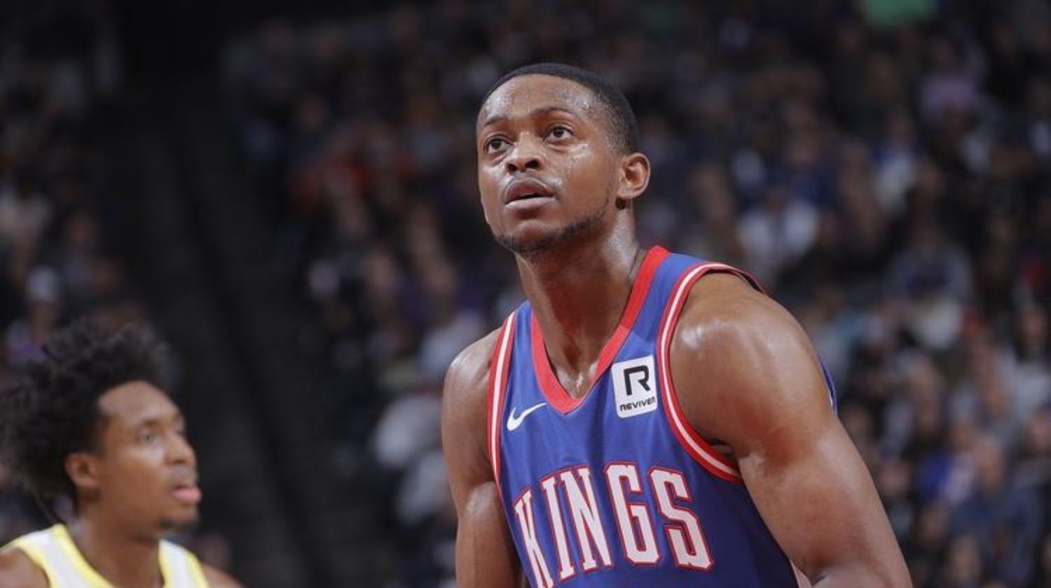 马刺碾压火箭，巴恩斯送出助攻