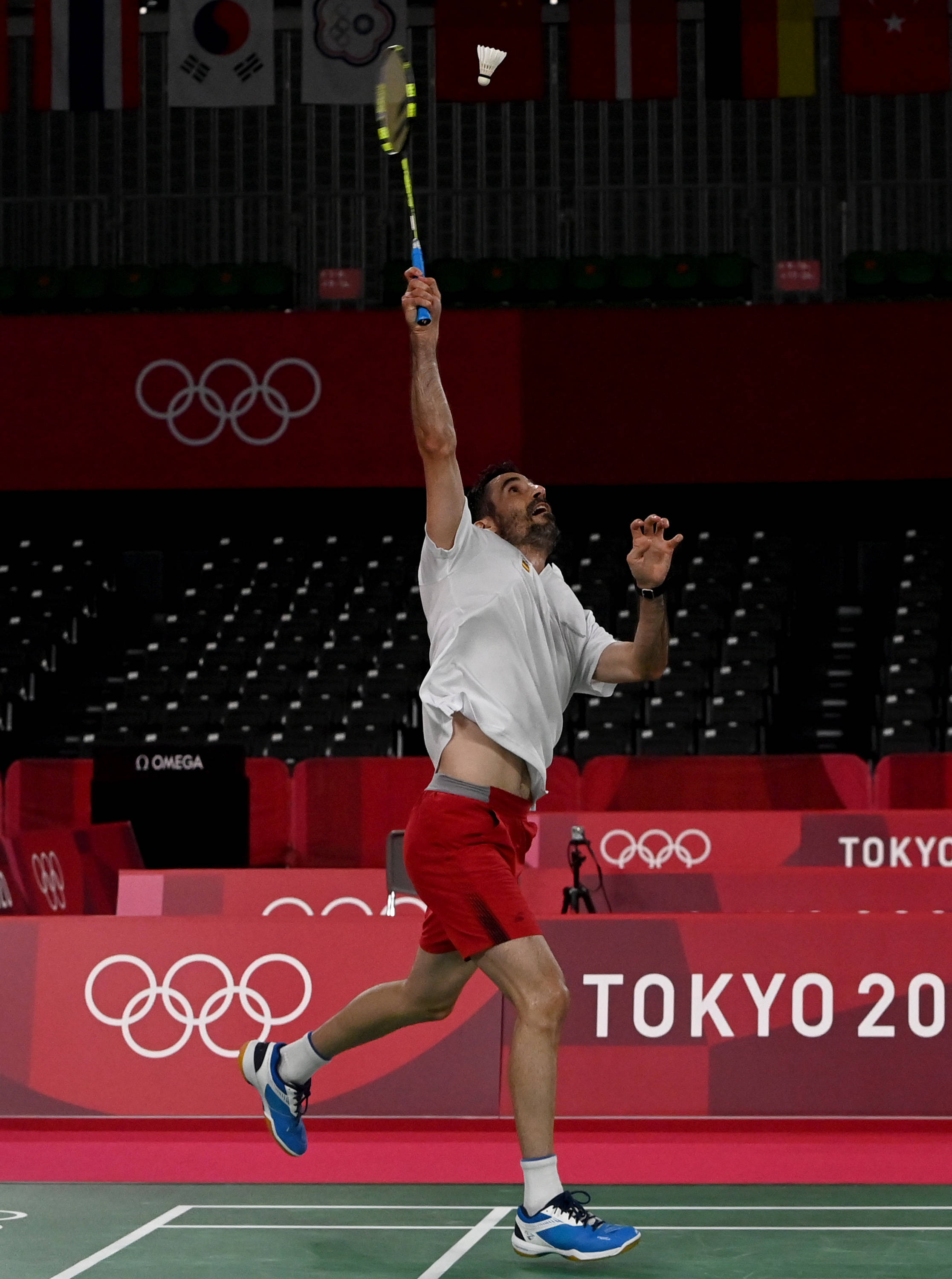 关于英格兰羽毛球队翻盘印尼羽毛球队，谌龙完成帽子戏法的信息