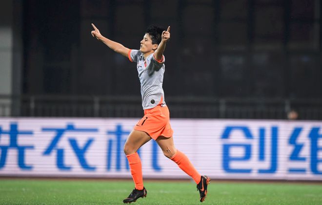 包含喀麦隆女足以出色表现跻身半决赛的词条 包含喀麦隆女足以出色表现跻身半决赛的词条