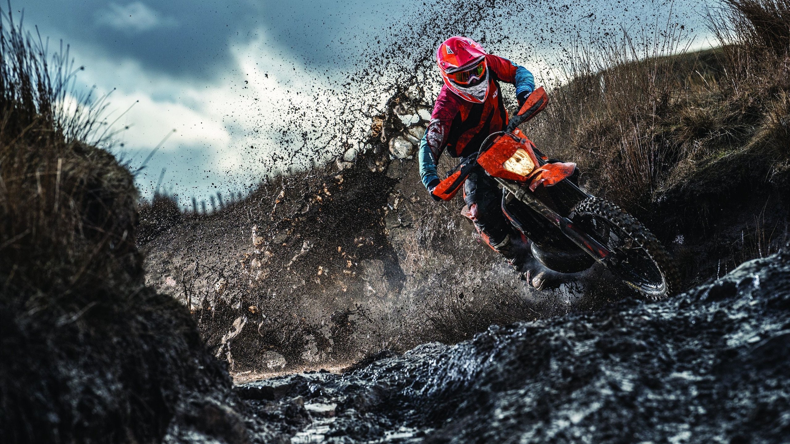 封锁与爆发，塞维利亚在拉亚压力下的足球突围