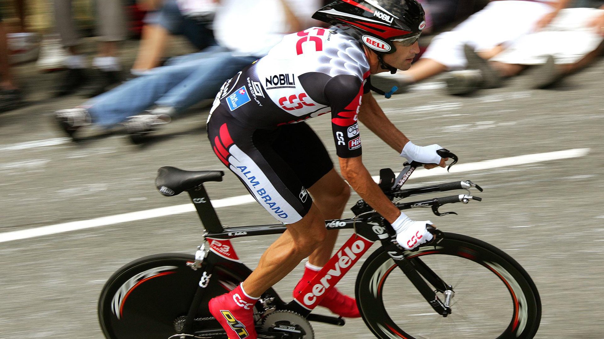 当星月弯刀划破巴斯克雄狮,蒂亚戈的独奏曲与足球世界里最迷人的唯一性